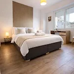 Apartman 5 Lits, T4, 3 Chambres, 100M2, Free Parking, Spacieux