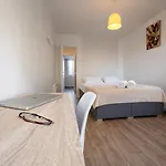 Apartman 5 Lits, T4, 3 Chambres, 100M2, Free Parking, Spacieux Pau