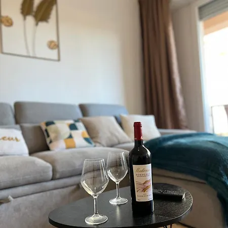 Apartamento 3 chambres, T4 100m2, Free Parking Privé, Lumineux&Spacieux Pau